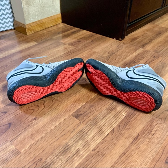 Nike KD Trey 5 VIII Smoke Mens - Picture 3 of 8